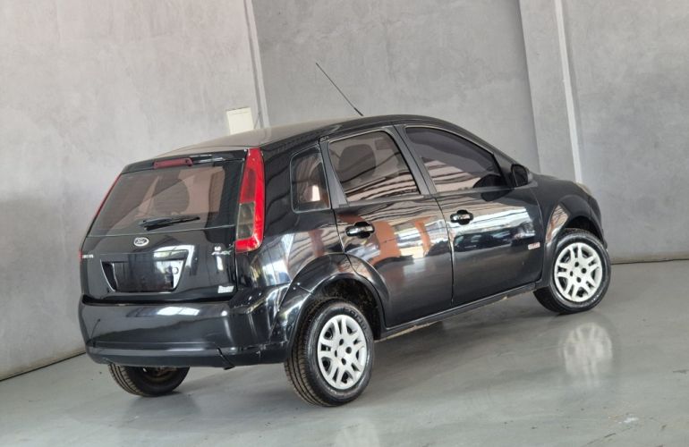 Ford Fiesta Hatch 1.6 (Flex) - Foto #4