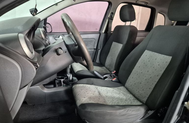 Ford Fiesta Hatch 1.6 (Flex) - Foto #6