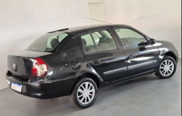 Renault Clio Sedan Expression 1.0 16V (flex) - Foto #4