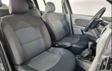 Renault Clio Sedan Expression 1.0 16V (flex) - Foto #7