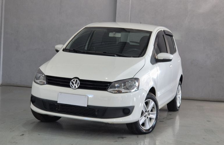 Volkswagen Fox Trend 1.0 8V (Flex) - Foto #1