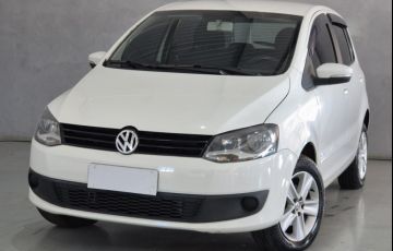 Volkswagen Fox Trend 1.0 8V (Flex) - Foto #2