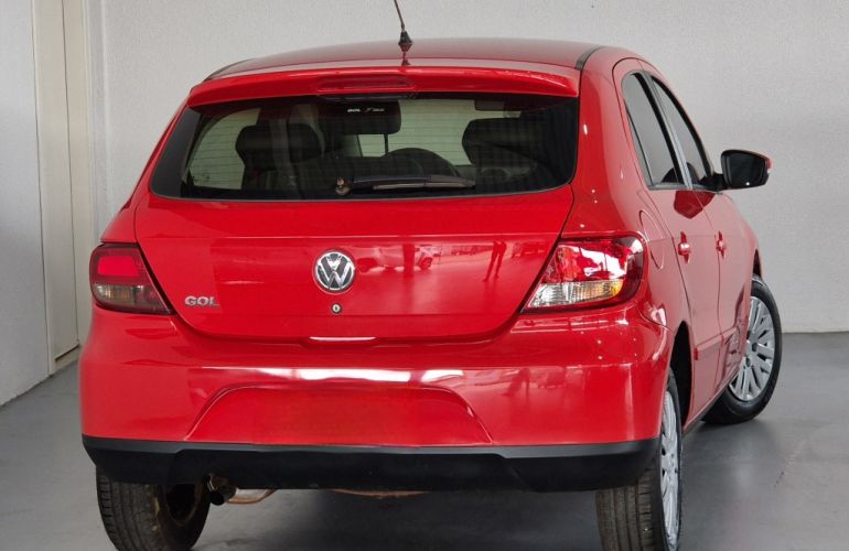 Volkswagen Gol 1.0 - Foto #5