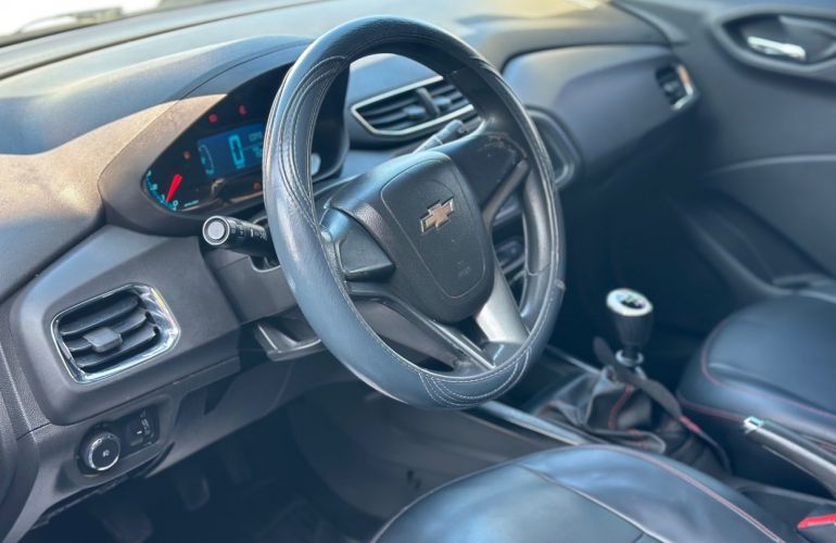 Chevrolet Onix 1.4 MPFi LTZ 8v - Foto #9