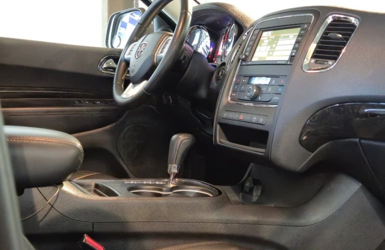 Dodge Durango 3.6 4x4 Crew V6 - Foto #9