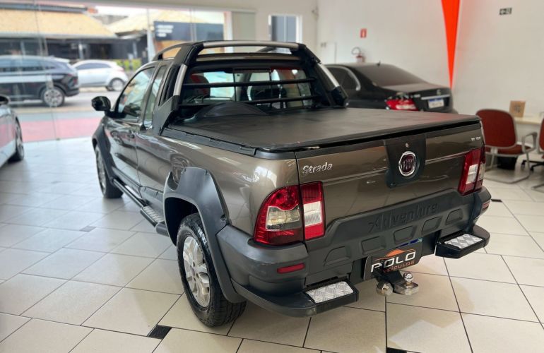 Fiat Strada 1.8 MPi Adventure CE 16v - Foto #4