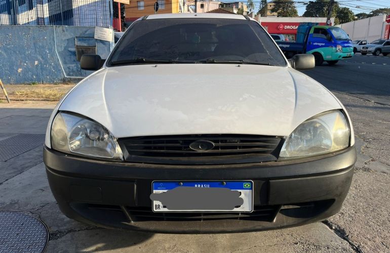 Ford Courier 1.6 MPi L 8v - Foto #1