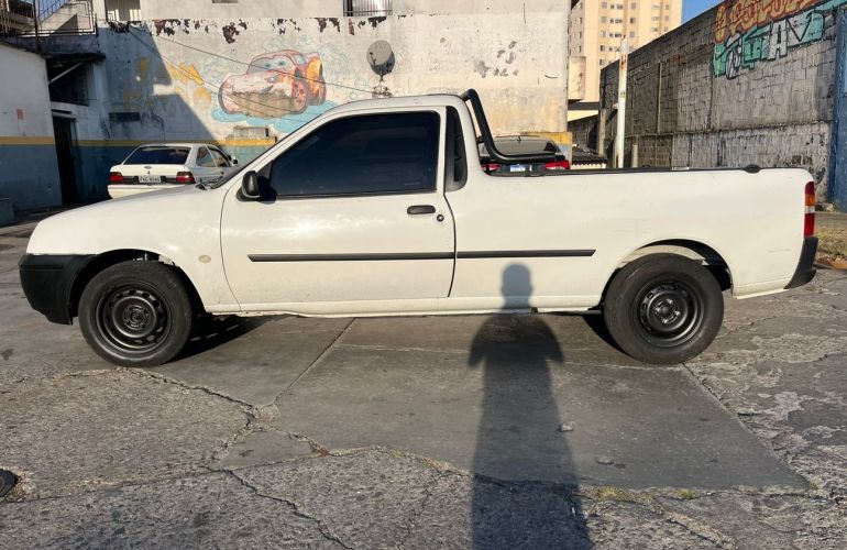 Ford Courier 1.6 MPi L 8v - Foto #3