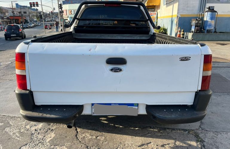 Ford Courier 1.6 MPi L 8v - Foto #5