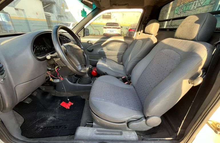 Ford Courier 1.6 MPi L 8v - Foto #7