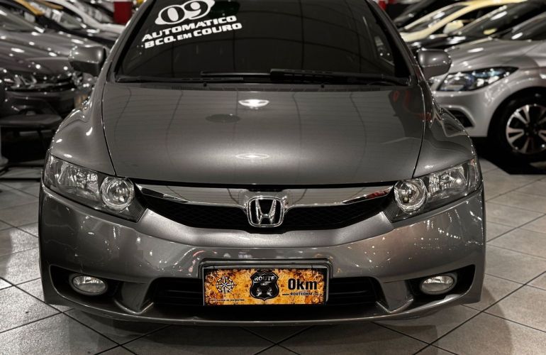 Honda Civic 1.8 LXS 16v - Foto #3