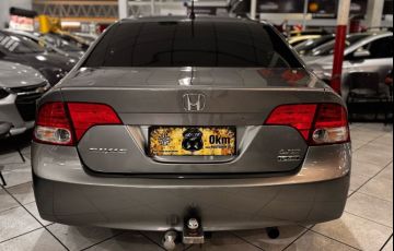 Honda Civic 1.8 LXS 16v - Foto #6
