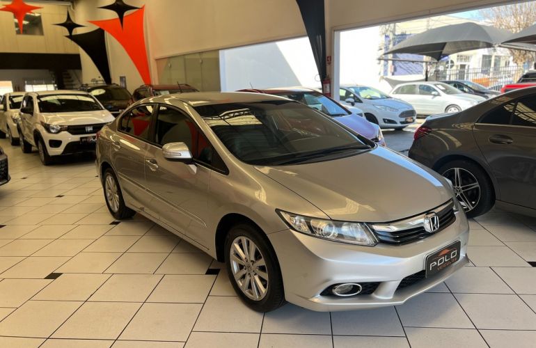 Honda Civic 2.0 LXR 16v - Foto #2