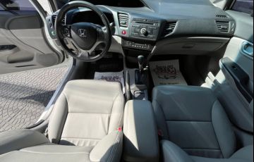 Honda Civic 1.8 LXS 16v - Foto #7
