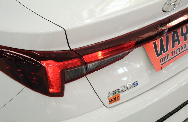 Hyundai Hb20s 1.0 12v Comfort Plus - Foto #10