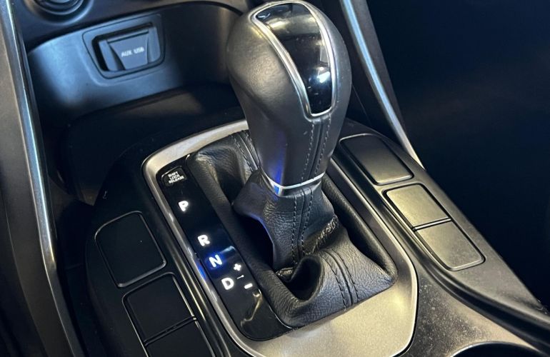 Hyundai Santa Fe 3.3 MPFi 4x4 V6 270cv - Foto #9