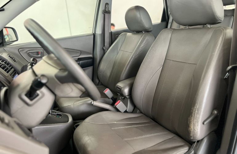 Hyundai Tucson 2.0 MPFi GLS 16V 143cv 2wd - Foto #7