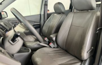 Hyundai Tucson 2.0 MPFi GLS 16V 143cv 2wd - Foto #7