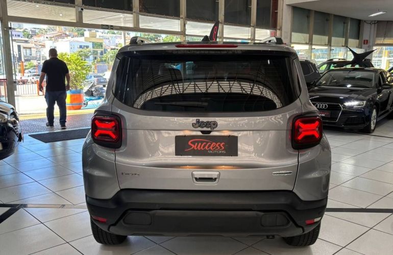 Jeep Renegade 1.3 T270 Turbo Longitude - Foto #6