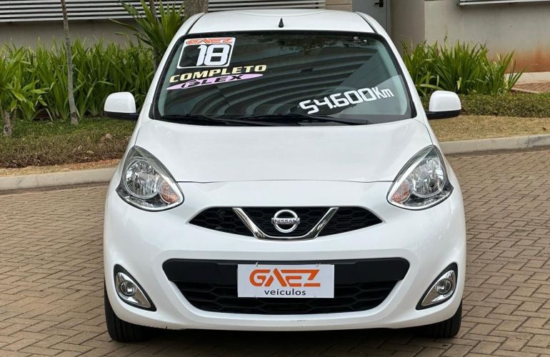 Nissan March 1.6 SV 16v - Foto #2
