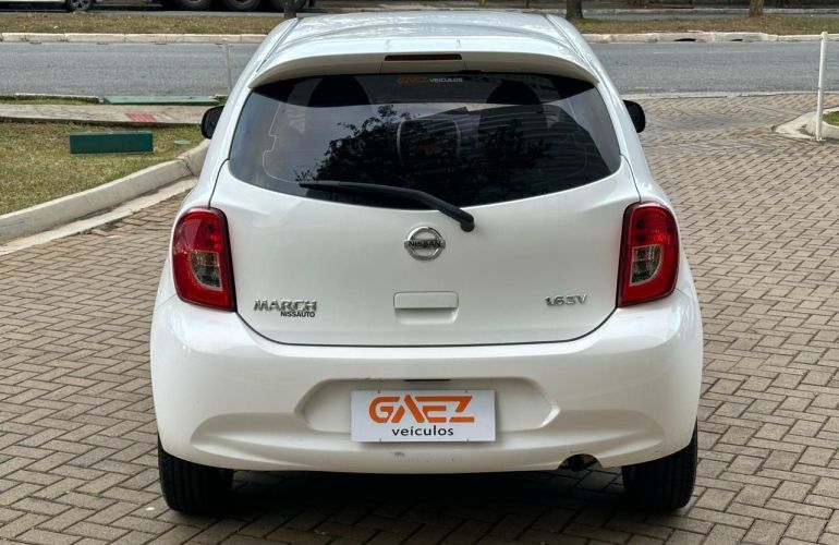 Nissan March 1.6 SV 16v - Foto #8