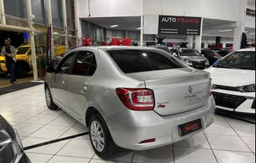 Renault Logan 1.6 Expression 8v - Foto #4