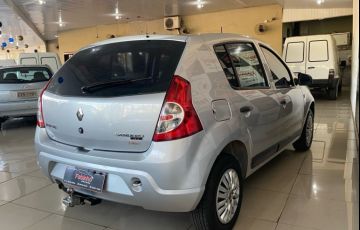 Renault Sandero 1.0 Expression 16v - Foto #6