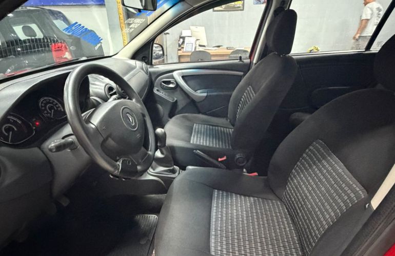 Renault Sandero Expression 1.6 8V (Flex) - Foto #9
