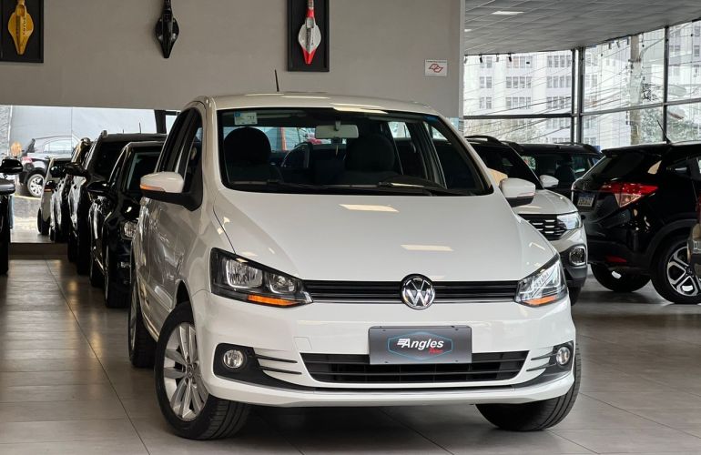 Volkswagen Fox 1.6 Msi Total Connect - Foto #1