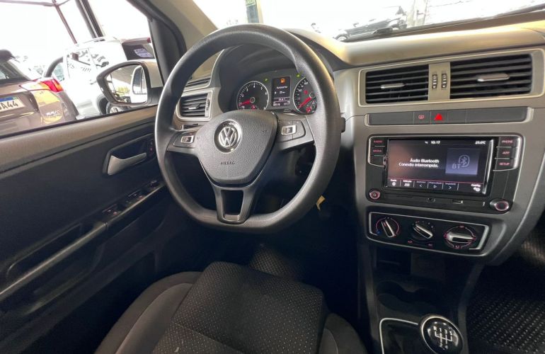 Volkswagen Fox 1.6 Msi Total Connect - Foto #5