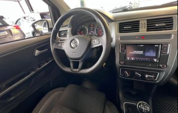 Volkswagen Fox 1.6 Msi Total Connect - Foto #5