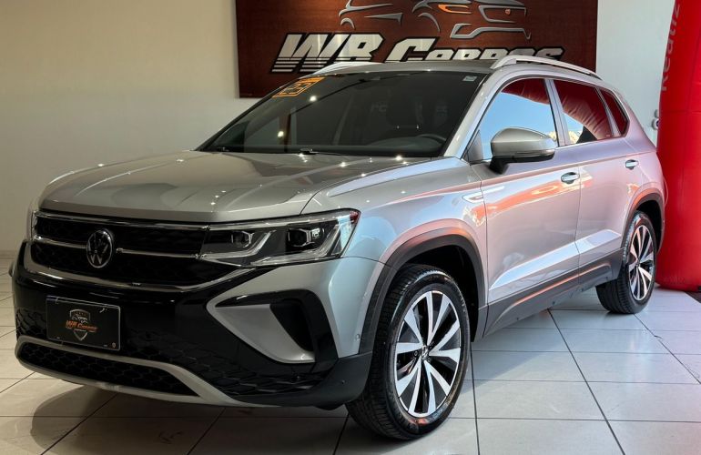 Volkswagen Taos 250 TSi Highline - Foto #2