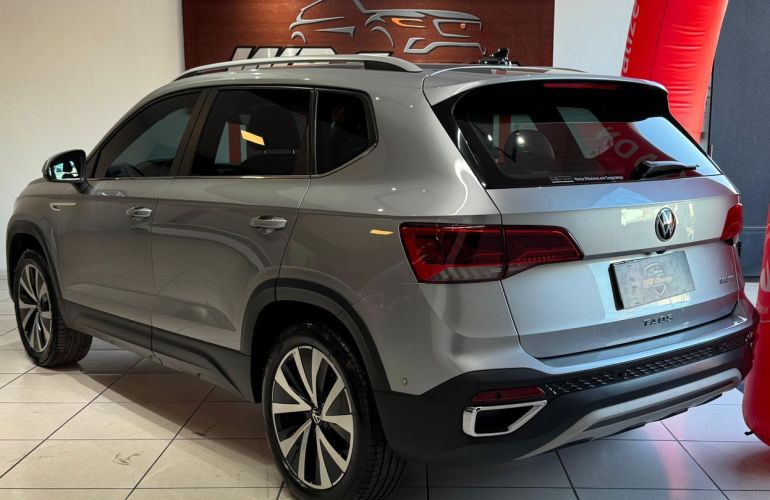 Volkswagen Taos 250 TSi Highline - Foto #3