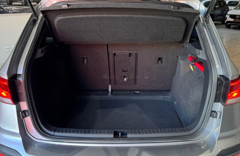 Volkswagen Taos 250 TSi Highline - Foto #9