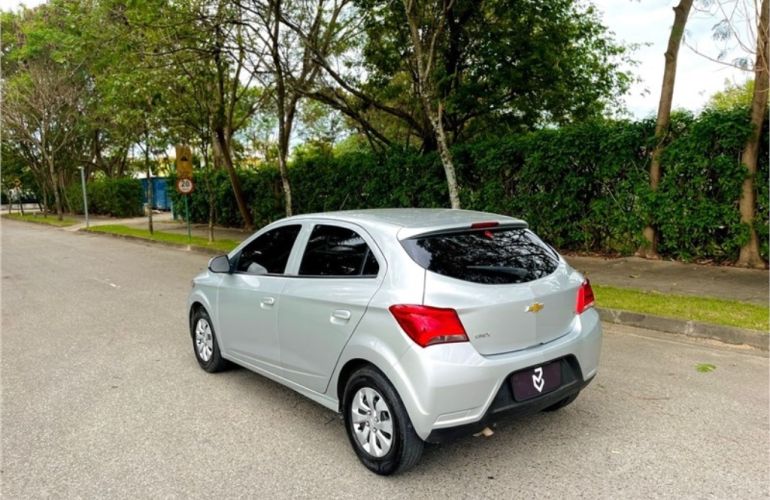 Chevrolet Onix 1.0 MPFi Joy 8V Flex 4p Manual - Foto #6