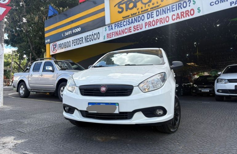 Fiat Grand Siena 1.6 MPi Essence 16v - Foto #1