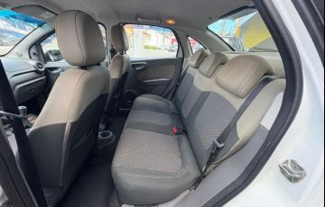 Fiat Grand Siena 1.6 MPi Essence 16v - Foto #8