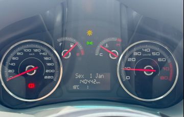 Fiat Grand Siena 1.6 MPi Essence 16v - Foto #9