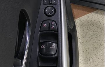 Nissan Kicks 1.6 16V Sl - Foto #10