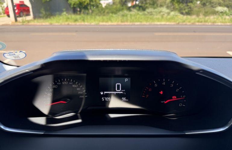 Peugeot 208 1.6 Active (Aut) - Foto #10