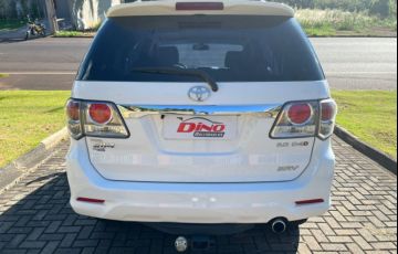 Toyota Hilux SW4 SRV 3.0 4X4 (7 Lugares) - Foto #5