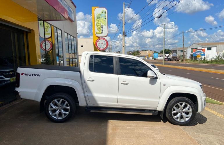 Volkswagen Amarok 2.0 CD 4x4 TDi Highline (Aut) - Foto #3