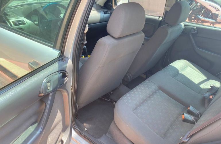 Volkswagen Gol 1.6 Mi Power 8V G.iii - Foto #6