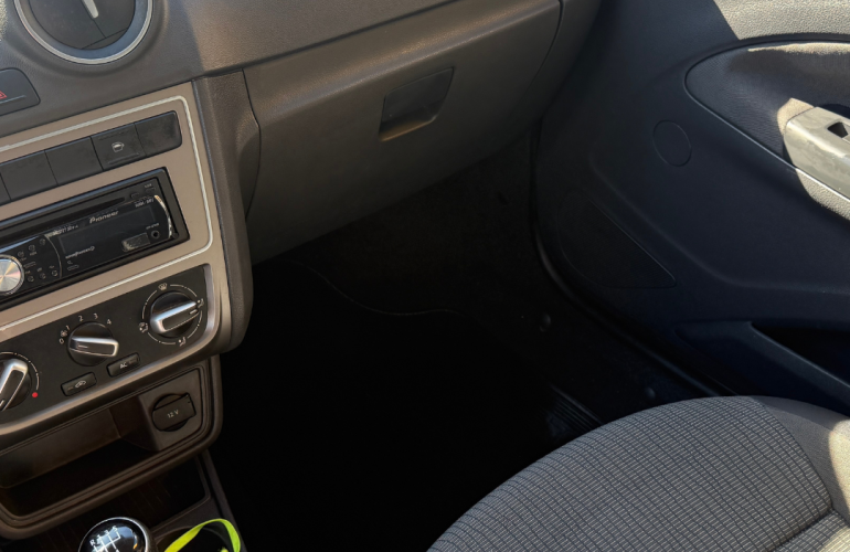 Volkswagen Gol 1.0 - Foto #6