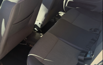 Volkswagen Gol 1.0 - Foto #8