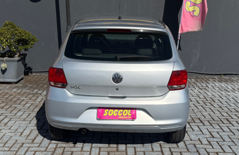 Volkswagen Gol 1.0 - Foto #10