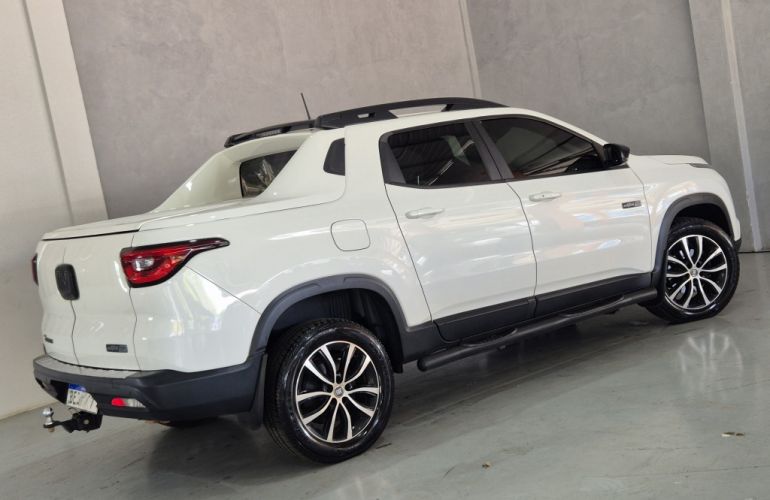 Fiat Toro 2.0 TDI Ultra 4WD (Aut) - Foto #5