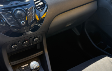 Ford Ka Sedan SEL 1.5 (Flex) - Foto #5