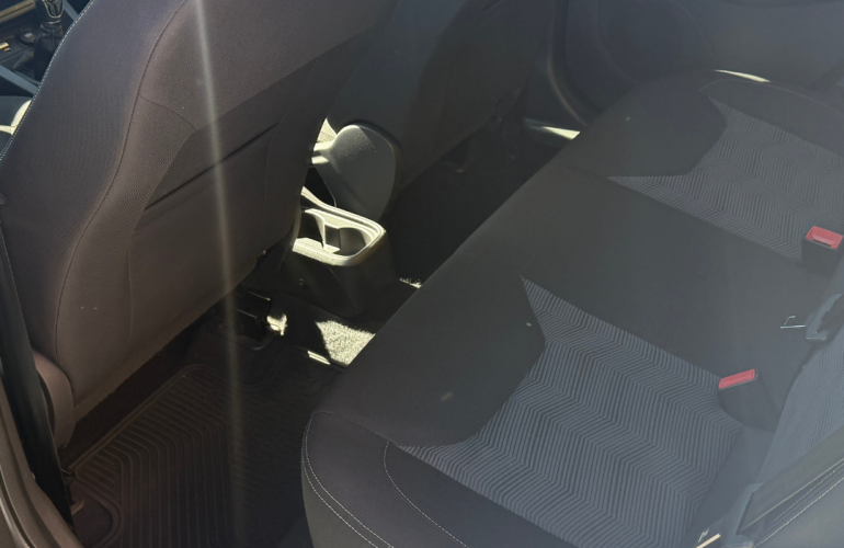 Ford Ka Sedan SEL 1.5 (Flex) - Foto #6