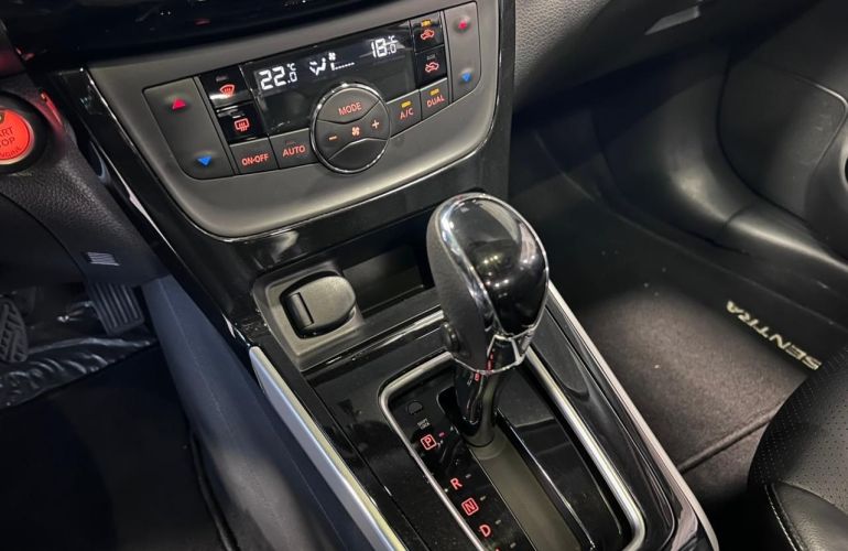 Nissan Sentra 2.0 SL 16V Flexstart 4p - Foto #9